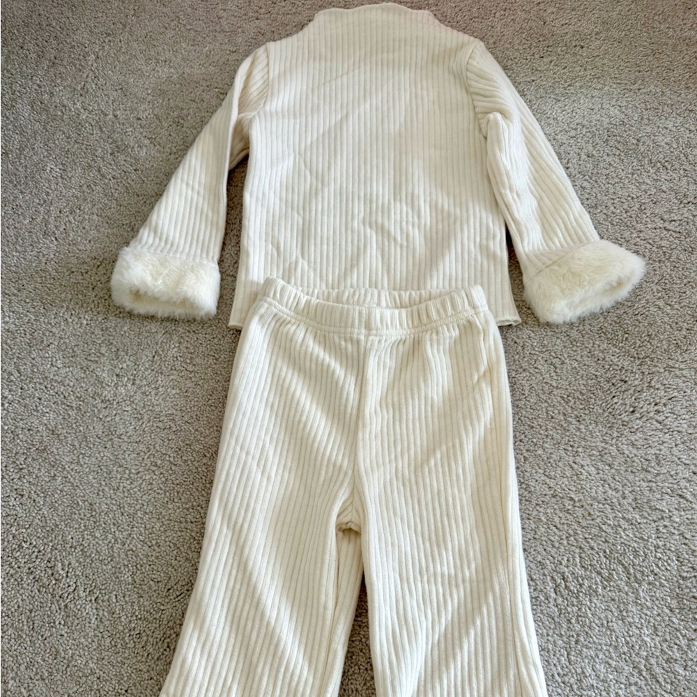 Cream Ribbed Plush-Trim Kids Matching Set